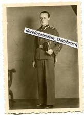 K16 Foto-Portrait Uscha. vom Panzergrenadier-Regiment 4 DF Bajonett Portepee