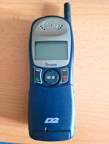 Trium 040 klapphandy - trium,