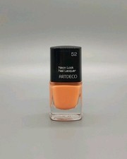 Artdeco: Neon Look Nail