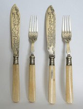 Altes Fischbesteck für 2