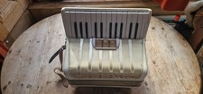 Ausgefallenes weißes Hohner