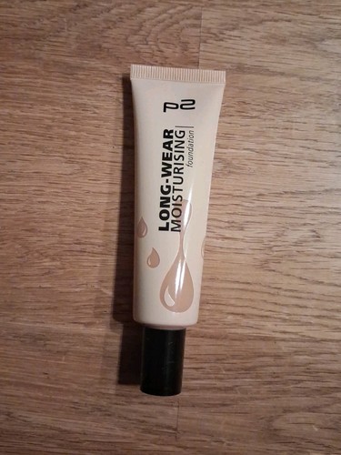 Long wear moisturising - long,
