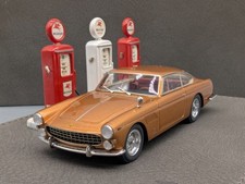 Modellautos 1:43 BBR Ferrari 330 GT 2+2 1965 Gold Met Diorama Tankstelle 1/1 OVP