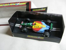 Scalextric C461 Ford Bennetton B189 F-1 No 19 Slot Car RTR 132 GEBRAUCHT OVP