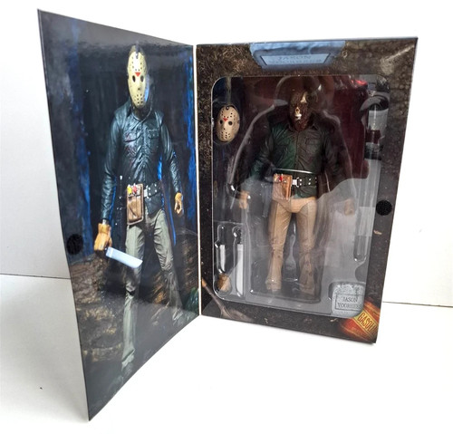 Mezco cinema fear neca - mezco,