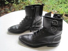 Schwarze" LEDER" Schnür - STIEFEL, Gr. 41 von ZARA
