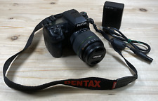 Pentax K-7 DSLR Kamera mit 18-55mm Objektiv