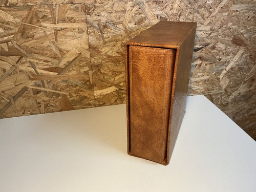 Safe compact album - braun, mit