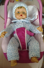 Interaktive Cicciobello Baby Puppe "Fieber" im Tragesitz von Hauck