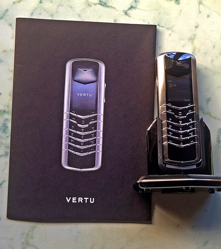 Vertu signature handy prospekt - handy,