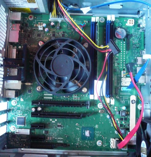 Mainboard d3501 fujitsu - mainboard,