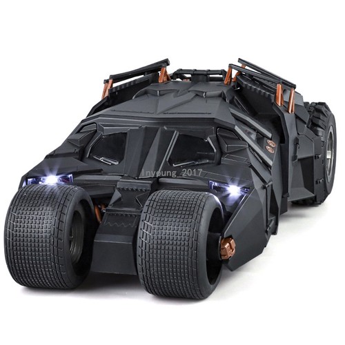 Batmobile tumbler - 1/18,