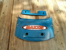 2x kleine Verkleidung Cover