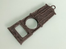 Flaschenöffner in Form einer Grubenlampe, Kapselheber vom Bergwerksverband