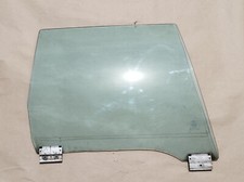 BMW E30 Seitenscheibe grün hinten rechts Scheibe 1906774 bis 4/88 Limo Touring