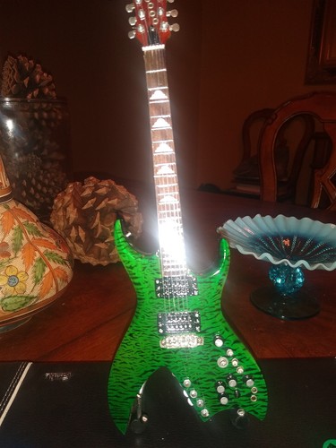 Axe heaven slash - axe, signature
