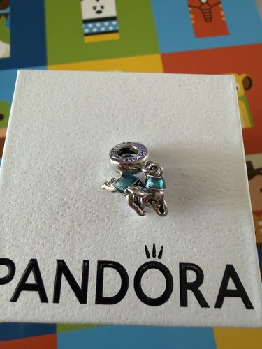 Pandora disney parks fliegen - disney,