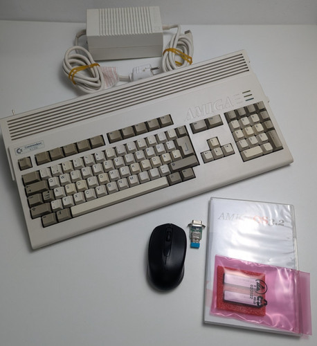 Commodore amiga 1200 - commodore, high-end