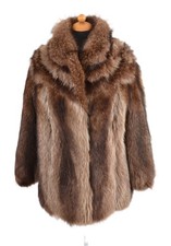 A1878 WASCHBÄR JACKE PELZ