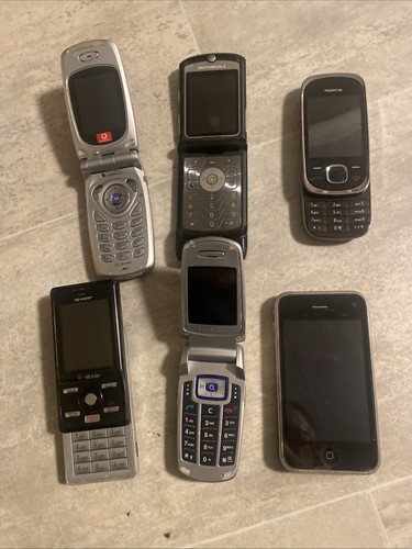 Kleines konvolut alter handy - kleines,
