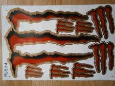 monster energy sticker rot/gold