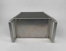 Tolles Gehäuse für Eigenbau Verstärker oder Mess- Netzgerät - Tischgehäuse Griff