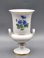 Meissen Porzellan Henkelvase