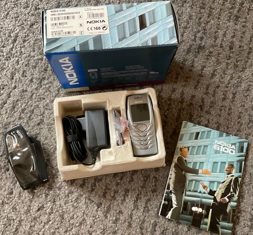Nokia 6100 silber - silber, (ohne