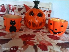 Halloween Deko Keramik Kürbis Windlicht Höhe 20 cm + 2 Übertöpfe je Höhe 9 cm