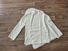 Cremefarbener Strickpullover