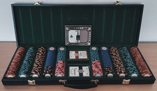 Pokerkoffer mit Casino Royale