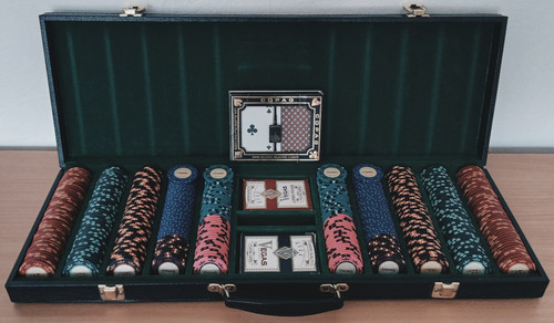 Pokerkoffer mit casino - casino, royale