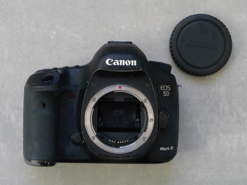 Canon eos mark iii - eos,