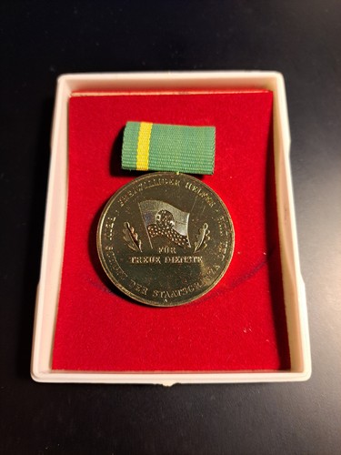 Ddr medaille für treue - medaille,