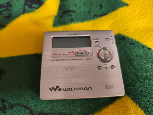 Sony minidisk walkman r909 - walkman, mz-r909
