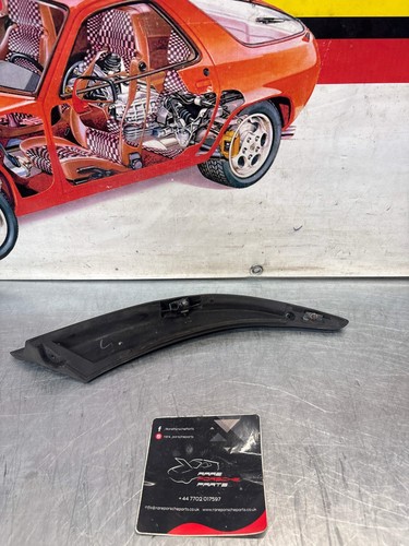 Porsche 928 rear right spoiler - rear,