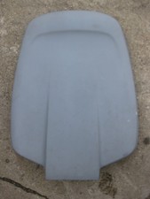 BMW 316i E36 (90-96) : Sitzabdeckung vorne rechts grau