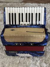 Akkordeon Delicia Pianola mit Koffer und Notenständer Schifferklavier