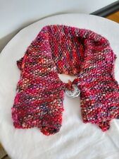 Schal 100x24cm , handgestrickt, Markenwolle, mit Brosche zum Zusammenhalten