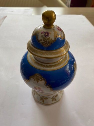 Vase mit deckel - vase,