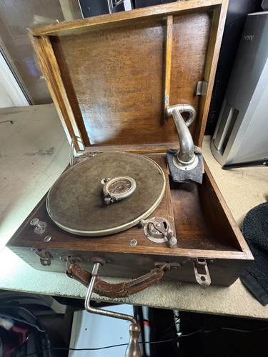 Antikes schrankgrammophon - antikes,