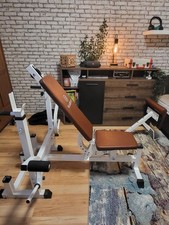 Hantelbank mit viel Zubehör und Gewichten, Einstellbar