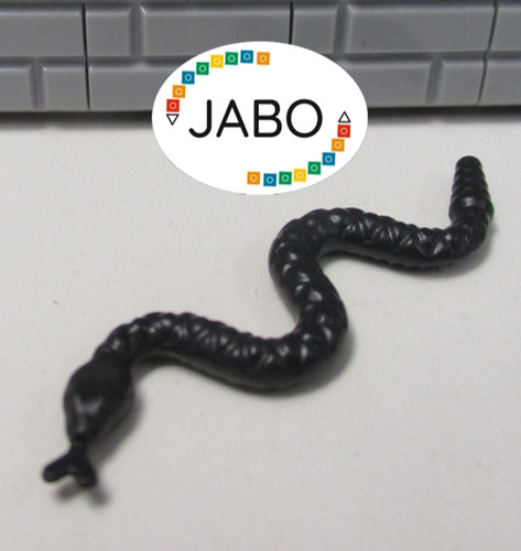 Lego tier - /,