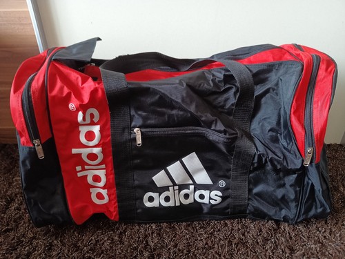 Adidas - ️‍♂️,
