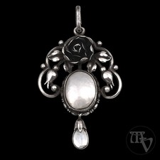 Jugendstil Rosen Anhänger