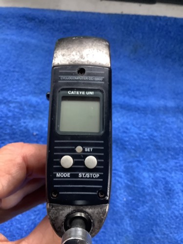 Cateye cycle computer 8800 - cc,