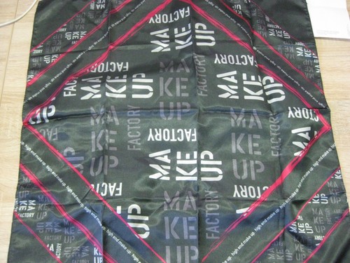 Make factory halstuch - make,