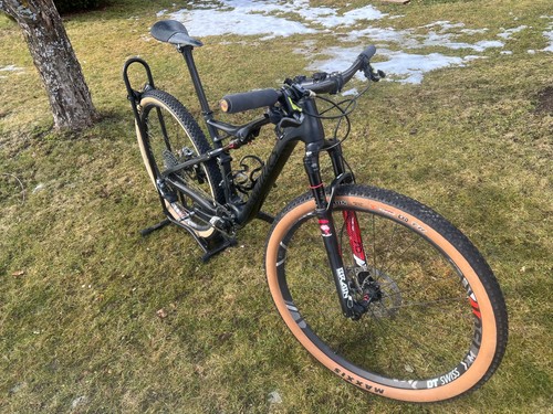 Specialized epic works - specialized,