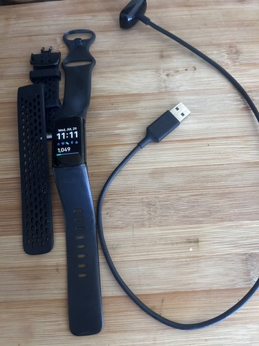 Fitbit charge - fitbit, 6