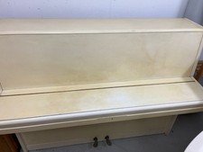 Klavier weiß gebraucht der Marke Pfeiffer